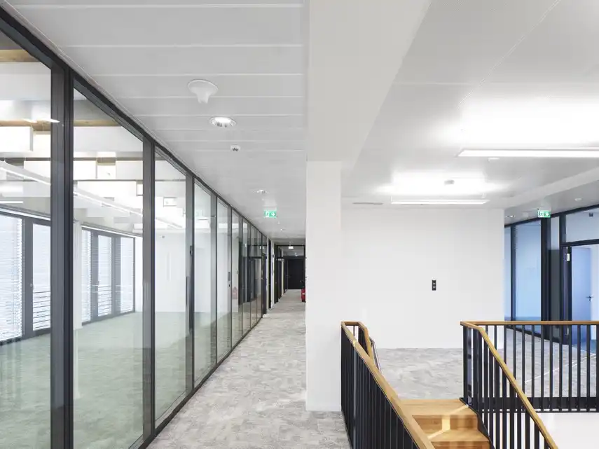 Innenraum-Visualisierung von modernen Büros